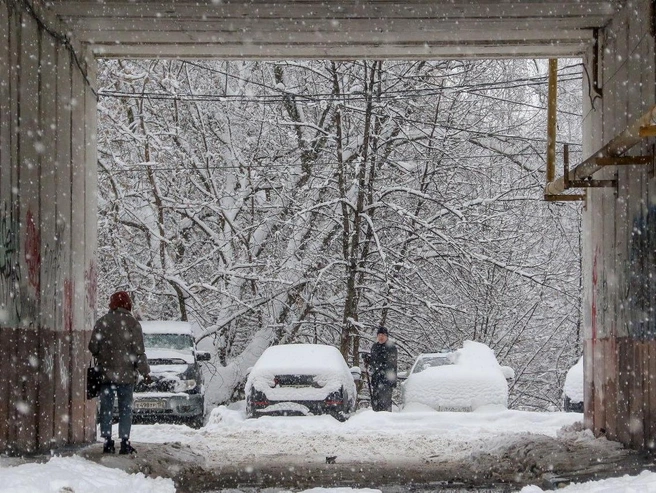 Снегопад обрушился на город в рождественскую ночь и продолжался двое суток. | Источник: Наталья Бурухина / NN.RU