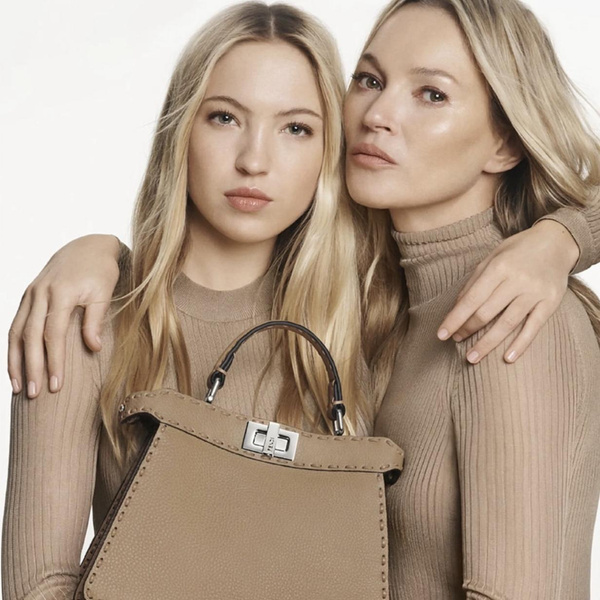 Кейт Мосс: символичная фотосессия вместе с дочерью Лилой и знаковая сумка
