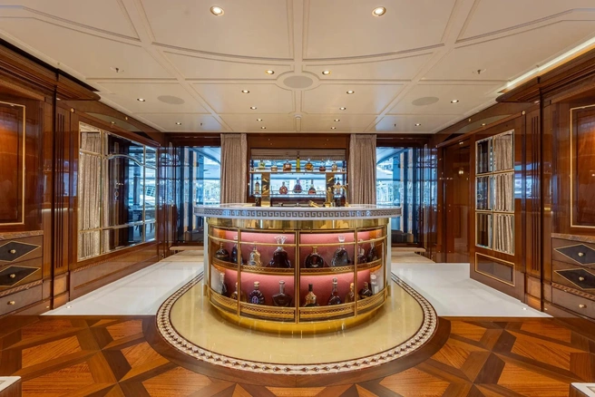 Источник: Fraser Yachts