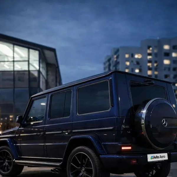 Невероятный Mercedes-Benz в фиолетовом цвете обойдется почти в 20 миллионов | Источник: Avito.ru