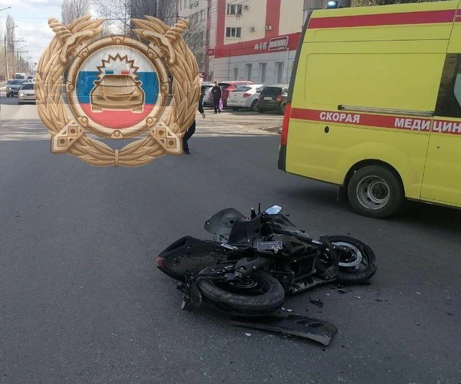 В аварии в Энгельсе пострадал водитель байка | Источник: ГИБДД по Саратовской области