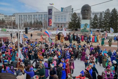 В Улан-Удэ прошел пятый «Дэгэлфлешмоб»