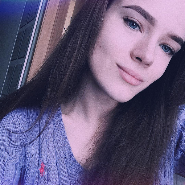 22-летняя дочь солиста «На-На» Владимира Политова экстренно госпитализирована — она в коме
