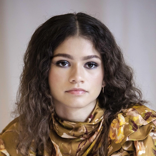 кудрявые волосы, длинные кудрявые волосы, кудрявый метод, кудрявый волос женский, фото кудрявых волос, кудрявые звезды, большие кудрявые волосы, темные кудрявые волосы | Источник: ZUMA Press, Inc.