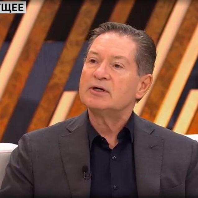 Разведчик Безруков 30 лет жил в США: вернувшись в Россию, он рассказал, что ждет мир