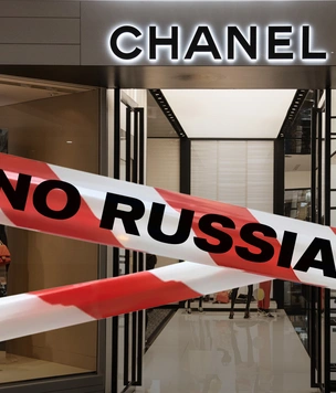 Chanel в Дубае отказался продавать вещи русским