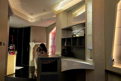 Адвокат из Воронежа не может вылететь из ОАЭ из-за войны