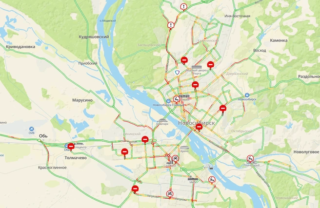 Очевидцы предупреждают о нескольких ДТП в городе | Источник: 2ГИС
