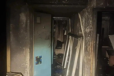 В сгоревшей квартире под Петербургом обнаружено тело