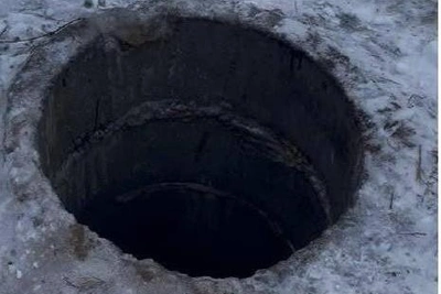 Коммунальщиков осудят за гибель детей в колодце