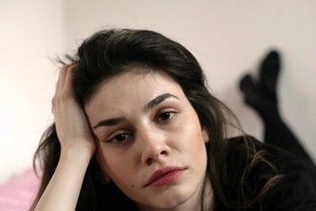 «Я словно Снегурочка, не способная на любовь. Кто обратит внимание на такую, как я?»