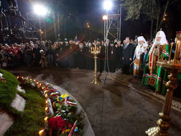 Панихида прошла у мемориала ликвидаторам аварии на ЧАЭС