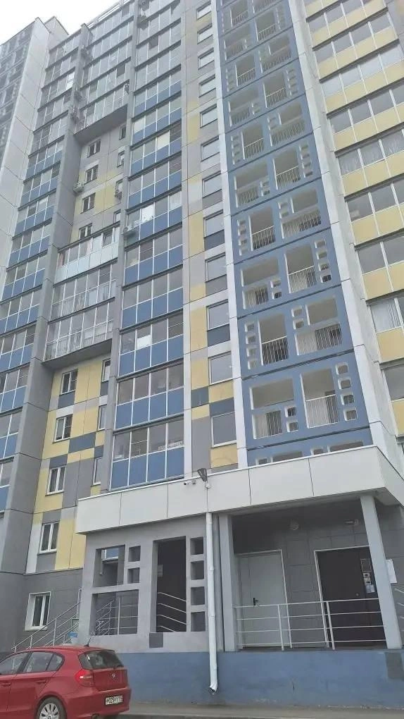Жительница Паркового беспокоится, что всем жильцам не хватит места в укрытии | Источник: читатель 74.RU