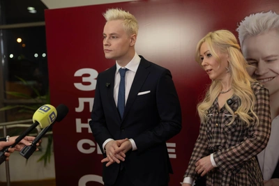 «Я советовался только с собой и с Всевышним»: SHAMAN рассказал, как сделал предложение Мизулиной