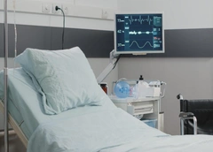 Залечили до смерти за 4 млн рублей: женщина намерена судиться с клиникой в Одинцово, врачи которой загубили ее тяжелобольную мать