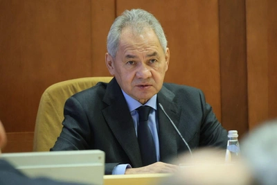 Шойгу и Жога обсудили безопасность уральских предприятий