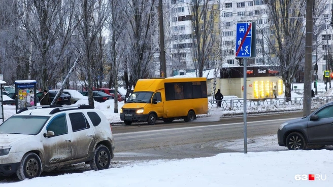 Маршрутки должны стать вспомогательным видом транспорта | Источник: Илья Овсянников / 63.RU 