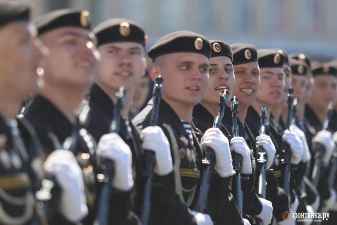 На службу направят 135 тысяч человек | Источник: Сергей Михайличенко / FONTANKA. RU