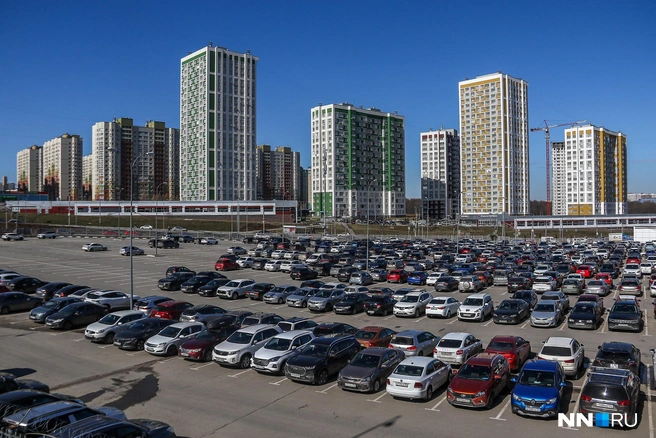 Постепенно иномарок почти полностью не станет в сфере такси | Источник: Наталья Бурухина / NN.RU