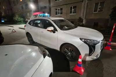 Бесправник сбил ребенка во дворе Тюмени