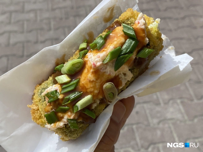 Тайский хот-дог из Sushi Day`s за 155 рублей | Источник: Стас Соколов / NGS.RU