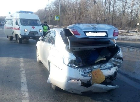 Автоледи на Ford въехала в Toyota на трассе М5 под Рязанью | ya62.ru