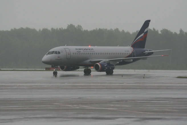 В аэропорту Минвод задержка рейсов из-за погоды | Источник: Михаил Огнев / FONTANKA.RU