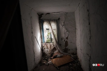 Покинутый дом | Источник: Дарья Паращенко / 93.RU