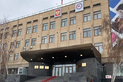 Якутский школьник осужден за ложное минирование Дома правительства