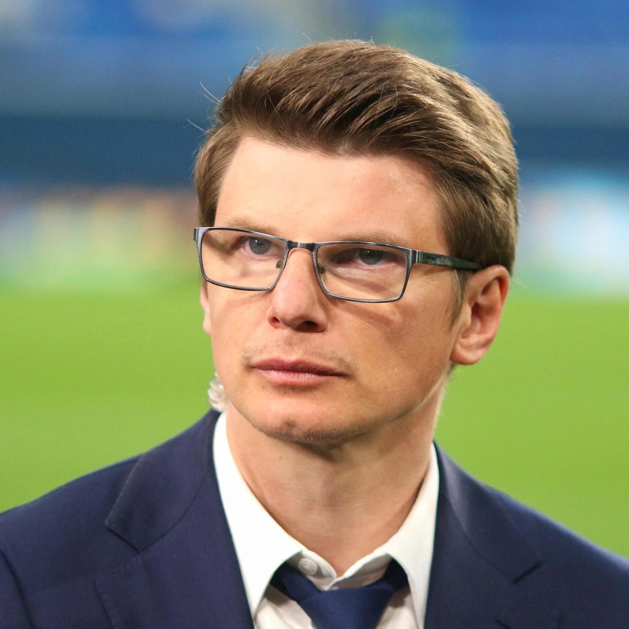 Андрей Аршавин перестал общаться с 8-летней дочерью после суда по уменьшению алиментов: «Есеня все понимает»