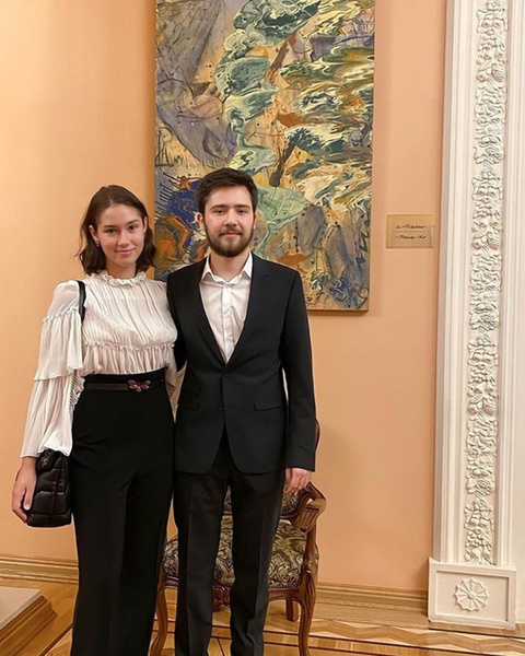 Как выглядит второй муж 20-летней дочери Бориса Немцова