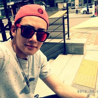 Источник: @jichangwook