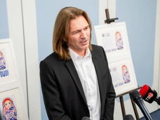 Звезды поздравили «Русское Радио» с присуждением Ордена Почета