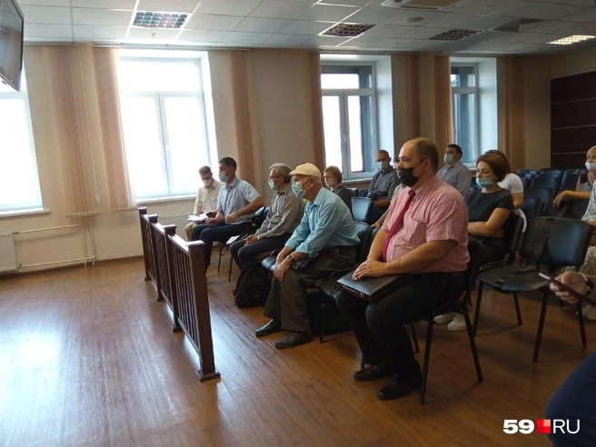 Апелляцию рассмотрели в краевом суде. На оглашение приговора пришли друзья, родственники и соверующие подсудимых | Источник: Вероника Свизева