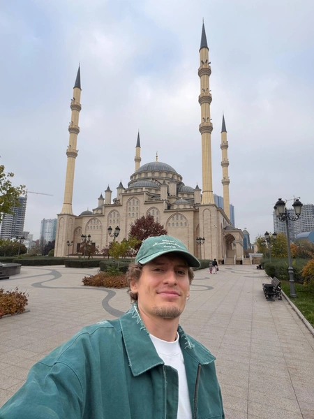 Суад Муратович | www.starhit.ru