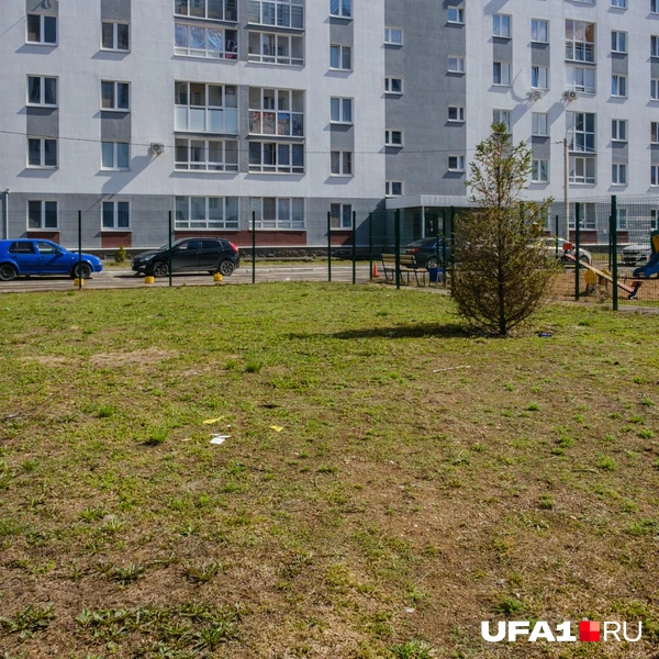 Предназначение этого участка сложно понять | Источник: Булат Салихов / UFA1.RU