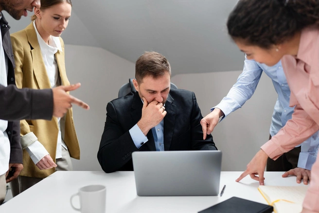 Для новых клиентов на внедрение CRM есть выгодные предложения | Источник: Freepik