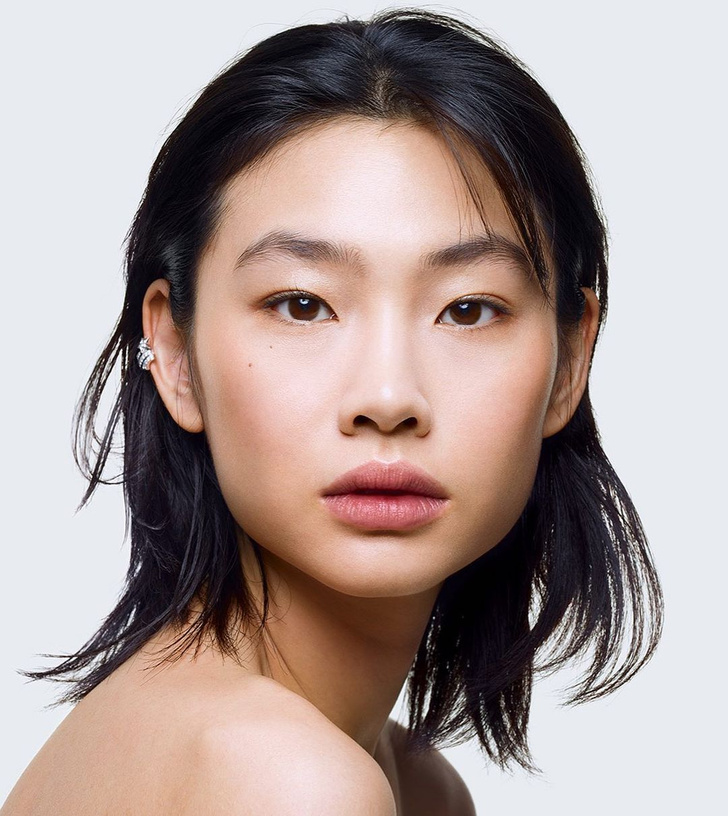 Фото №1 - Звезда сериала «Игра в кальмара», актриса Хо Ен Чон представила первую экоколлекцию средств по уходу за кожей No 1 de Chanel