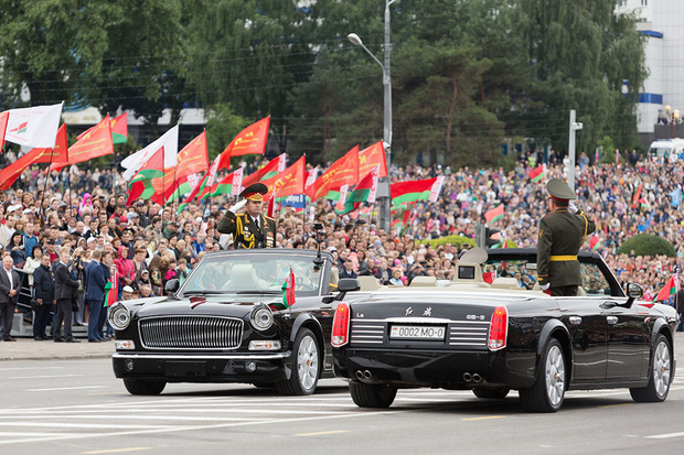 Фото №2 - Как белорусы у китайцев парадный автомобиль купили