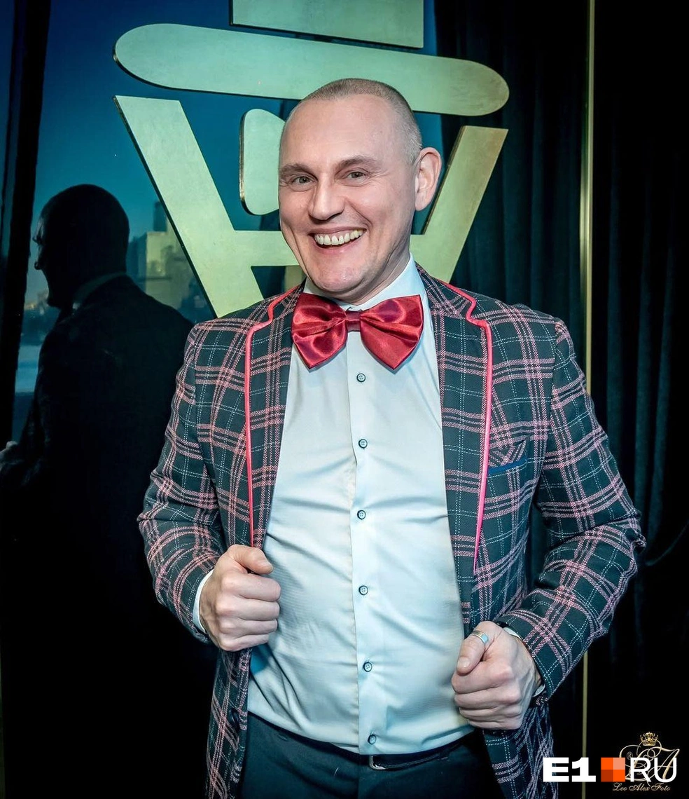 Степан работает ведущим и занимается творчеством — пишет собственные песни | Источник: Степан Меньщиков