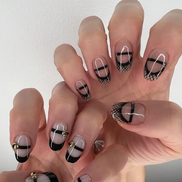 Источник: nailsbymei