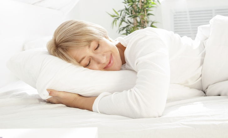 Больше спишь — дольше живешь? Советы и лайфхаки от сомнолога