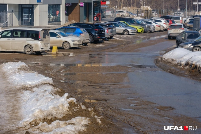 Дороги, конечно, не фонтан | Источник: Булат Салихов / UFA1.RU
