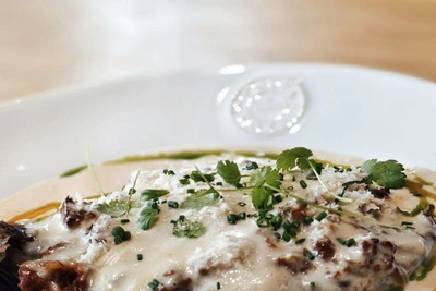 Бефстроганов с сливками и дижонской горчицей