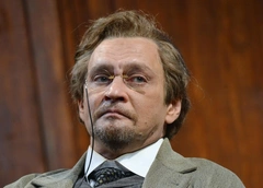 Александр Домогаров: «Моя сестра прожила два месяца, и это было ударом для родителей»