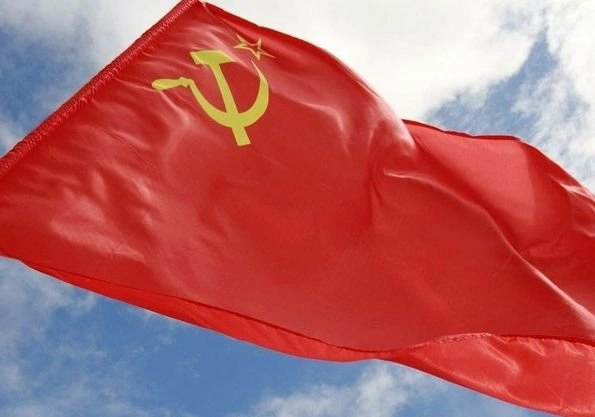 В Тернополе запретили советскую символику на 9 мая | ya62.ru