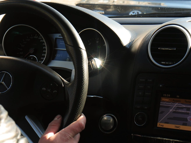 Уровень алкоголя в выдыхаемом воздухе достиг 0,938 мг/л | Источник: Артем Устюжанин / E1.RU