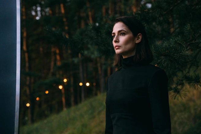 Источник: кадр из сериала «Полдень» (16+), реж. Клим Козинский, студия «Медиаслово», 2026 год