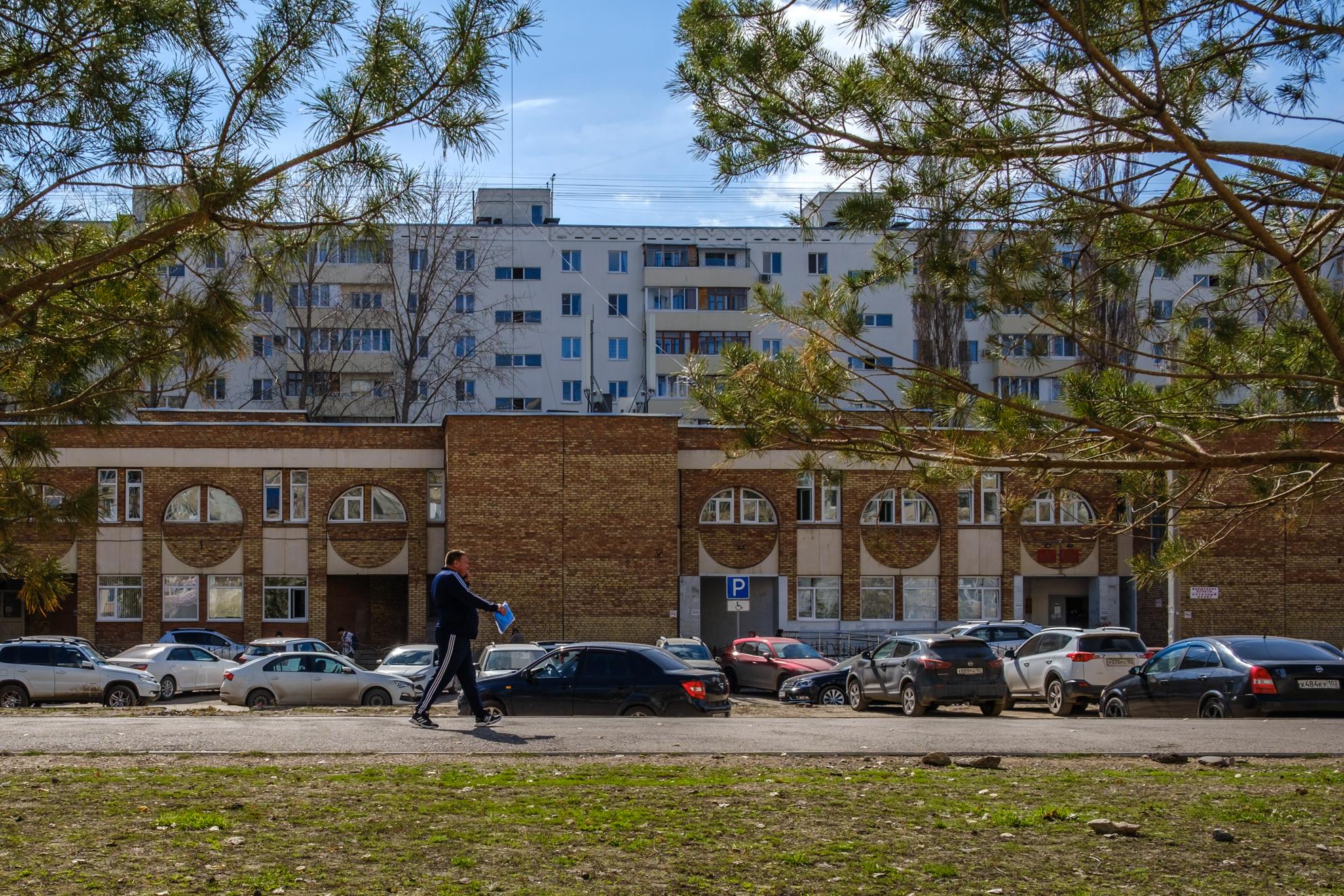 Как выглядит улица Максима Рыльского в Уфе, которую 8 лет назад хотели  сделать «сипайловским Арбатом» - 21 апреля 2024 - УФА1.ру