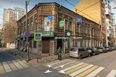 Фонтан «Львы» и два особняка в Ростове — памятники